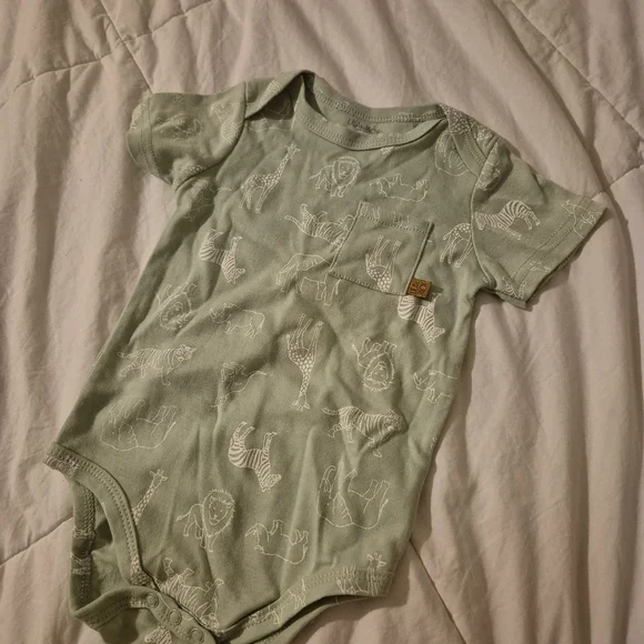 Sold Baby Short Set - Picture 7 of 7